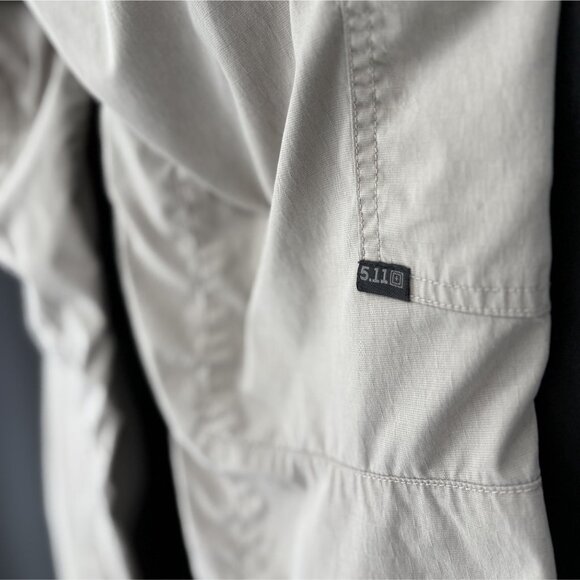 5.11 Tactical Men's Cargo Pants 32x32 Beige Ripstop Utility Military Security - Picture 3 of 15